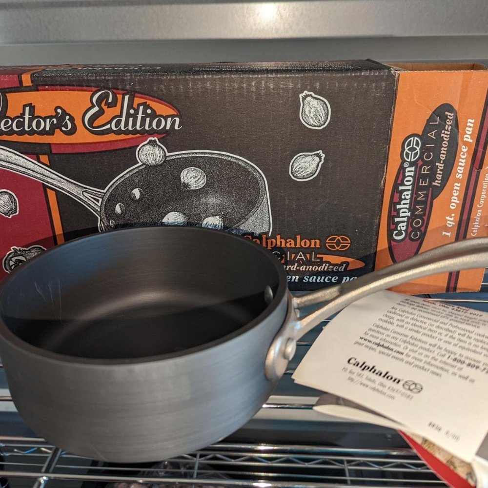 Collectors Edition Pot by Calphalon